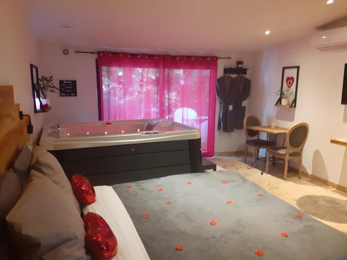 La Chambre Des Songes Saze  Zewnętrze zdjęcie