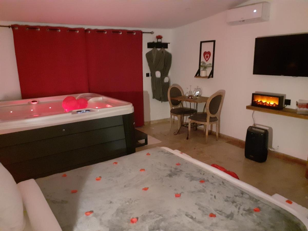 La Chambre Des Songes Saze  Zewnętrze zdjęcie