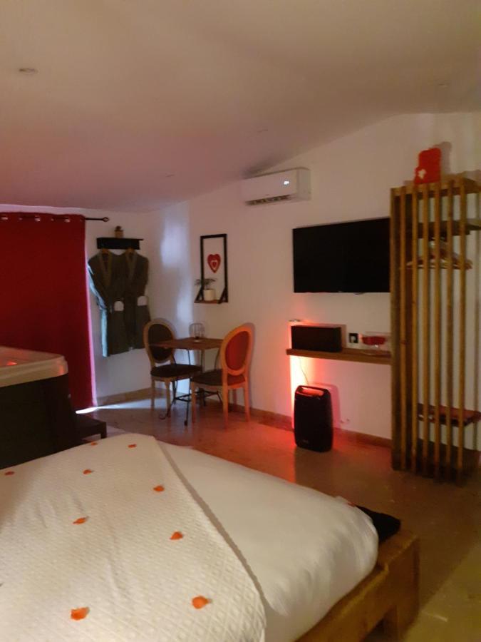 La Chambre Des Songes Saze  Zewnętrze zdjęcie